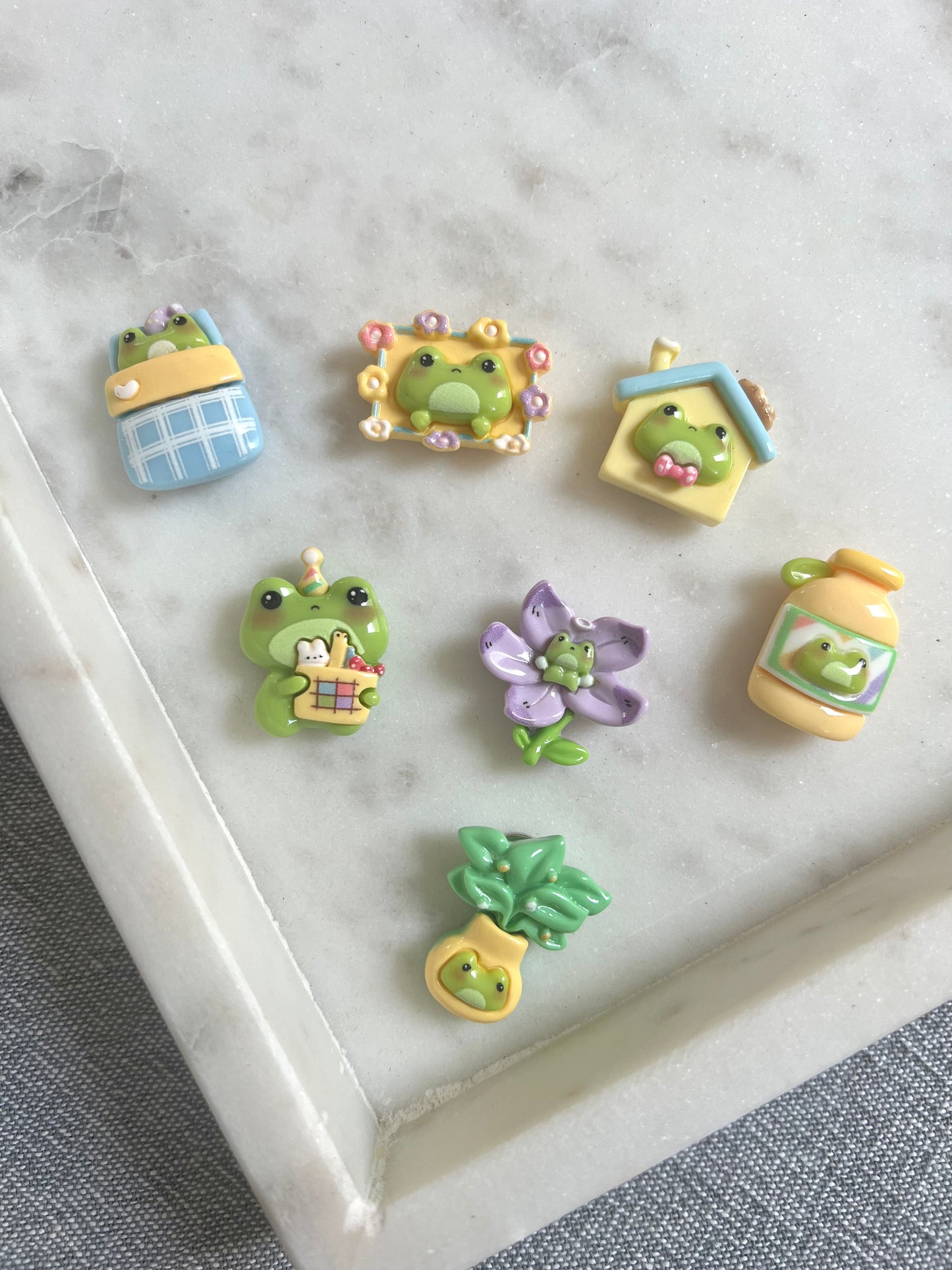 7 Pcs Cute Froggy Magnets