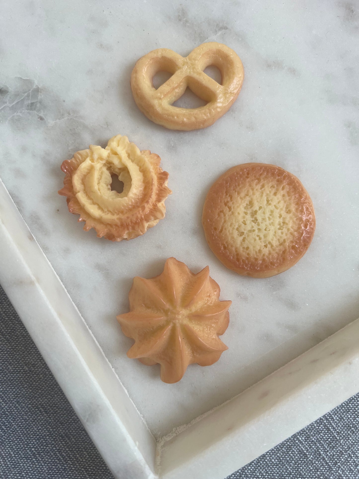 4 Pcs Butter Cookie Magnets