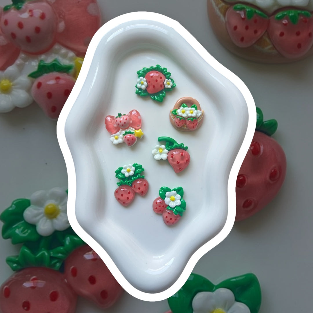 6 Pcs Strawberry Garden Magnets